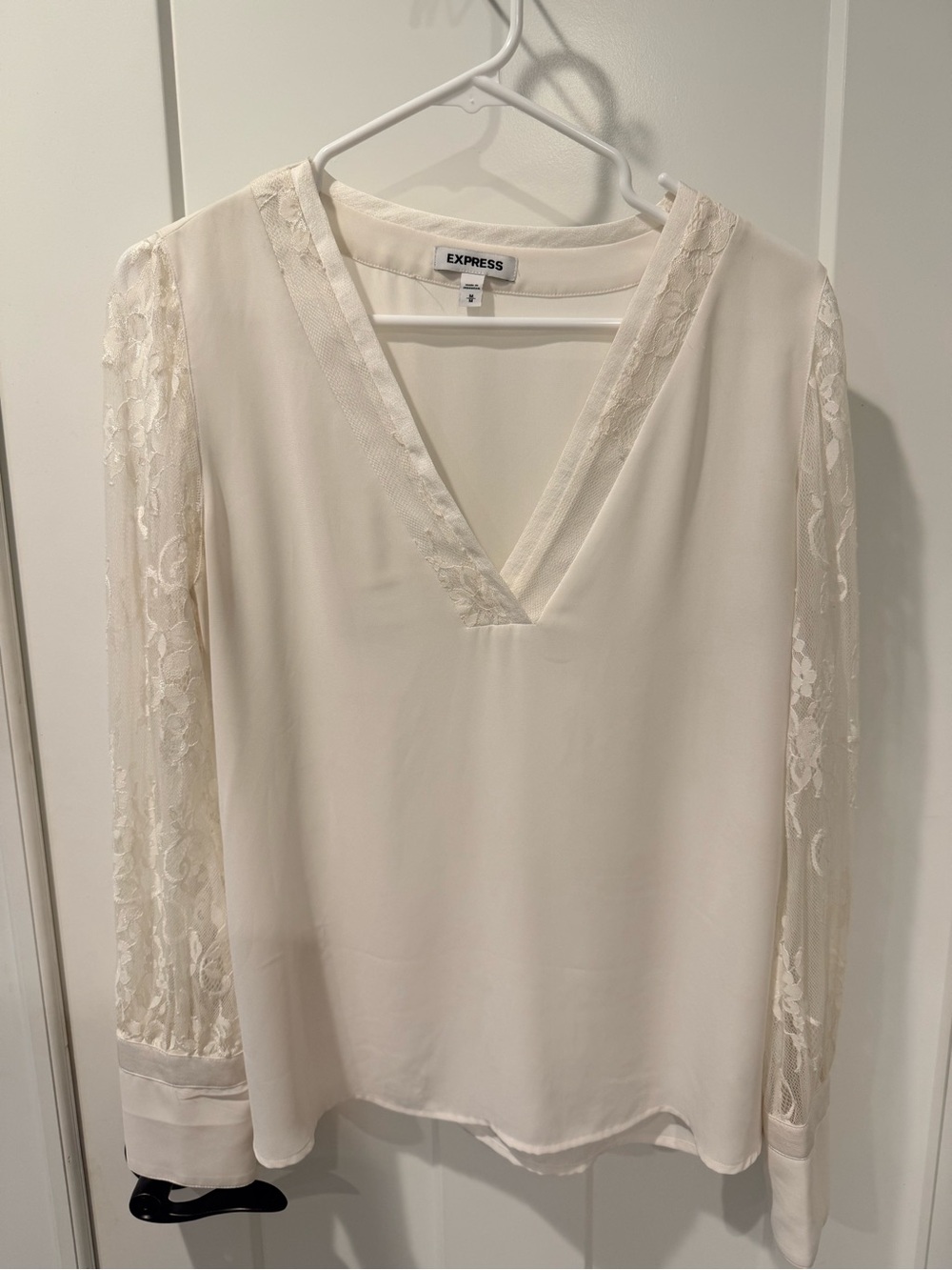 Express Cream V-Neck Lace Sleeve Blouse